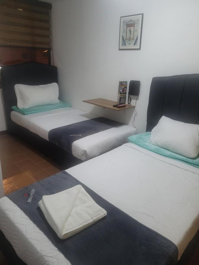 Hotel Arena Park Bogotá Esterno foto